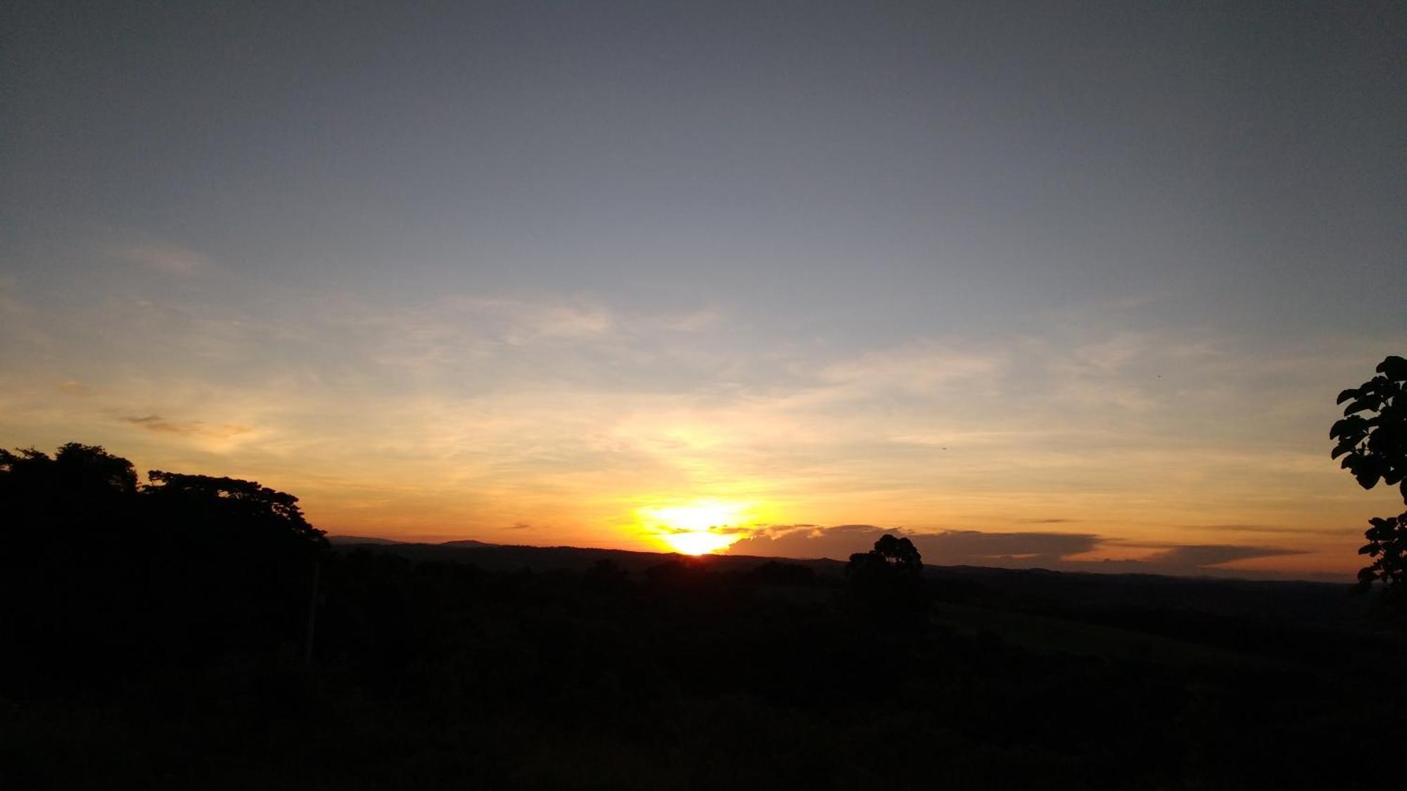 Pousada E Chales Por Do Sol São Tomé das Letras Kültér fotó